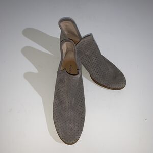 Lucky Brand Shoes Womens Size 8 Taupe Suede Perforated Ankle Booties EU 38.5